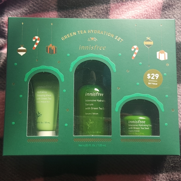 Innisfree Other - Innisfree green tea hydration set